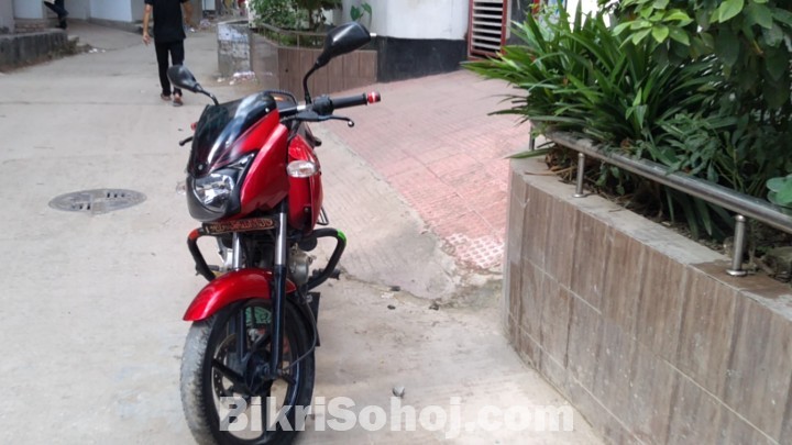 Pulsar 150cc